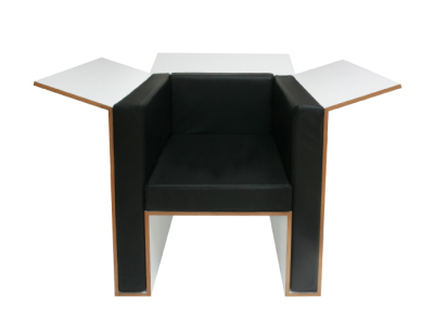 Florian Kallus, fauteuil karton