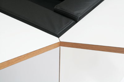 Florian Kallus, fauteuil karton