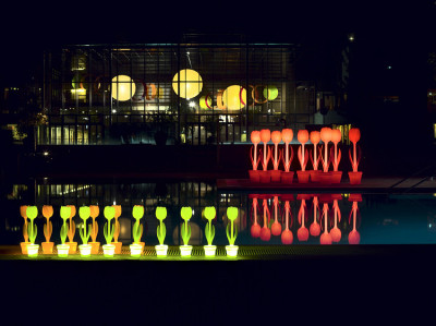 Tulip lumineuse par Moredesign
