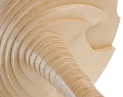 Tabouret puzzle par james douglas