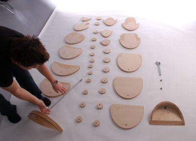 Tabouret puzzle par james douglas