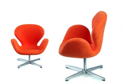 Une maison de poupée design par Arne Jacobsens