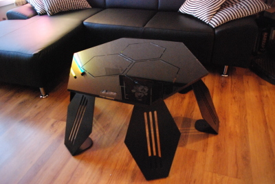 Table basse en Plexiglas par Sif & David création Table basse en Plexiglas par Sif & David création