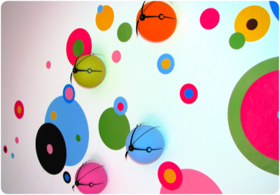 Horloge pop Bubble par Darien Lee