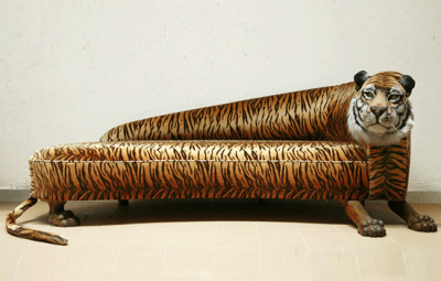 Sofa kitsch par Rodolpho Rocchetti Sofa kitsch par Rodolpho Rocchetti