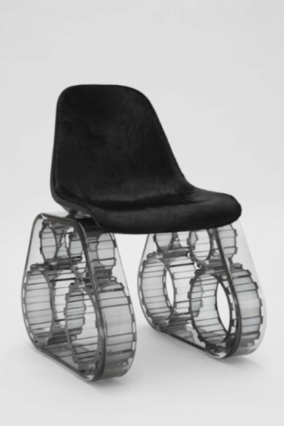 Tank Chair par Pharrell Williams Tank Chair par Pharrell Williams