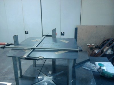 X-Table par Michael Bihain