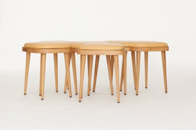 le banc Hockerbank par Yvonne Fehling et Jennie Peiz le banc Hockerbank par Yvonne Fehling et Jennie Peiz