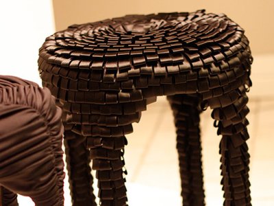 Tabouret ruban par Asshoff & Brogard Tabouret ruban par Asshoff & Brogard