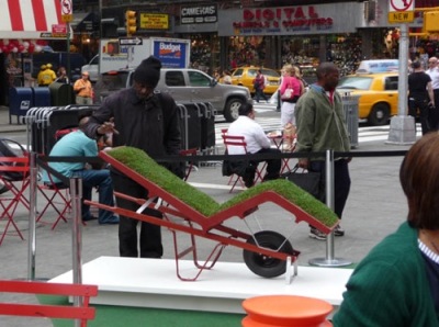 Chaise Lawn par Deger Cengiz