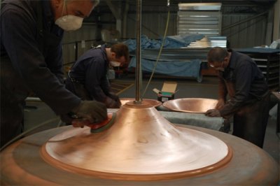 Spun, fauteuil culbuto par Thomas Heatherwick