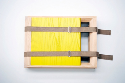 Table accordéon par Lena Vogelius