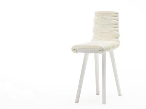 Chaise bien ficelée par Ditte Hammerstrom