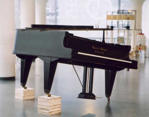 Helmut Smits designer d'idée hollandais : Piano Helmut Smits designer d'idée hollandais : Piano