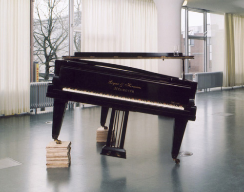 Helmut Smits designer d'idée hollandais : Piano Helmut Smits designer d'idée hollandais : Piano