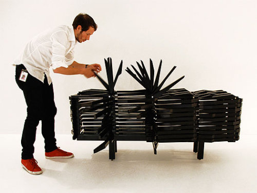Bahut porc-épic par Sebastian Errazuriz Bahut porc-épic par Sebastian Errazuriz