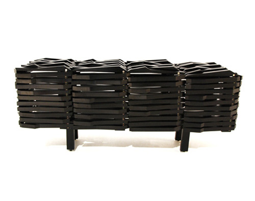 Bahut porc-épic par Sebastian Errazuriz Bahut porc-épic par Sebastian Errazuriz