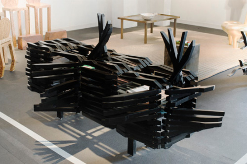 Bahut porc-épic par Sebastian Errazuriz Bahut porc-épic par Sebastian Errazuriz