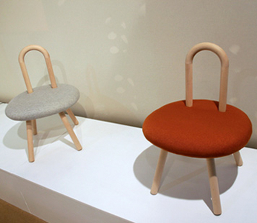 Une invitation au toucher, Bambi chair par Juju Studio Une invitation au toucher, Bambi chair par Juju Studio