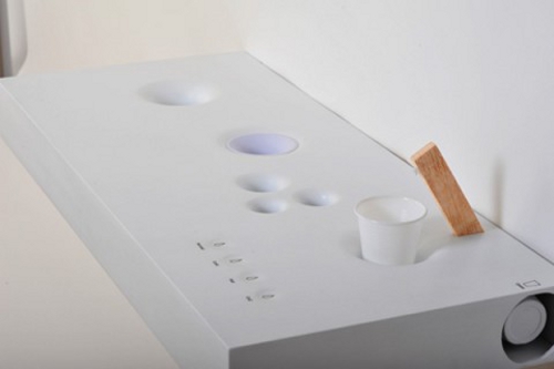 Purificateur d'eau minimaliste par Nicola Loi Purificateur d'eau minimaliste par Nicola Loi