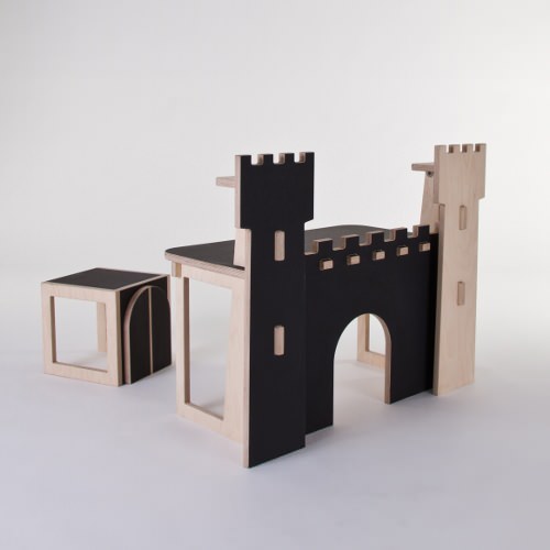 Bureau pour enfant Forteresse par le collectif At-Once