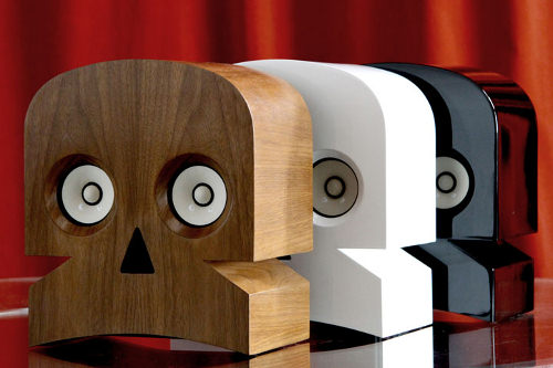 MinuSkull enceinte amplifiée par KUNTZEL DEYGAS design MinuSkull enceinte amplifiée par KUNTZEL DEYGAS design