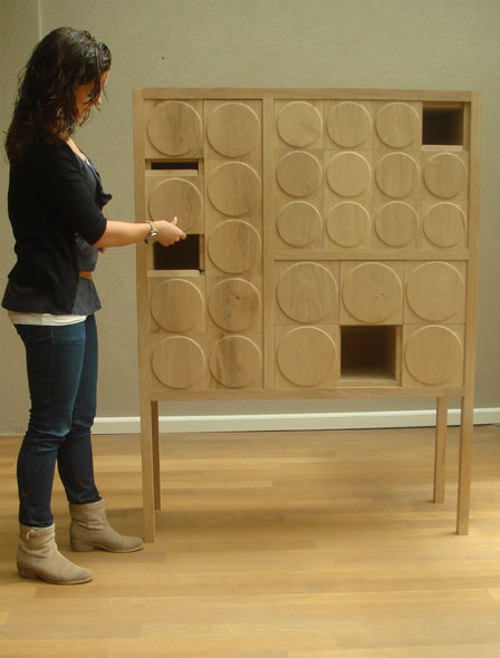 Memory Cabinet par Tom Dissel Memory Cabinet par Tom Dissel