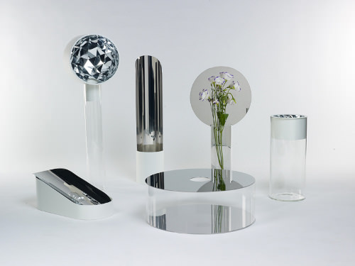 Narciso une collection de Vase + Miroir par Giorgia Zanellato