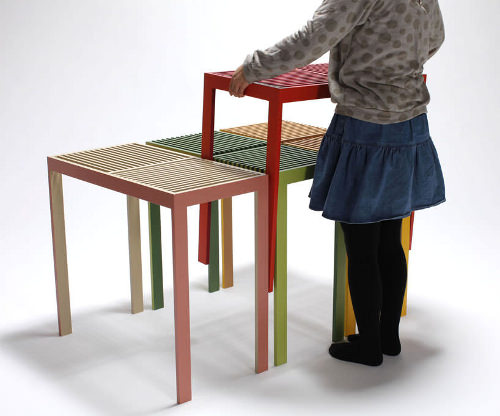 Projet étudiant Table Stack Slit par Hatsumi Hirano Projet étudiant Table Stack Slit par Hatsumi Hirano