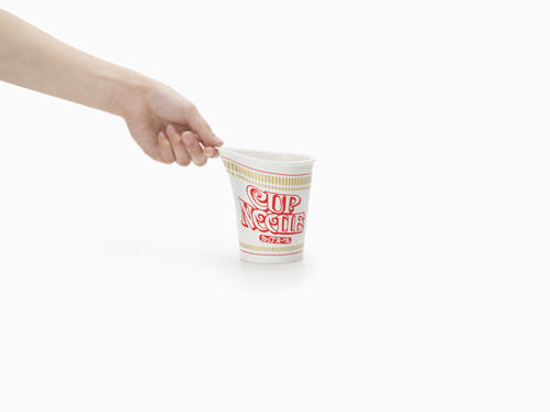 Cupnoodle verres ordinaires ou extraordinaires par Nendo