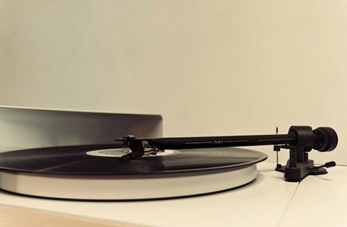 Keep On Turnin’ la platine d'intérieur par Valérie Hebel