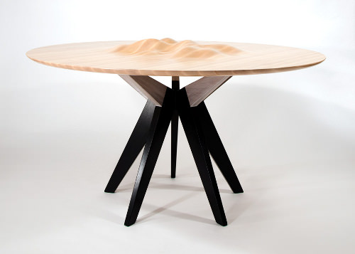 Ocean-s-Edge-table-ondulations-Tyson-Atwell-blog-espritdesign-2.jpg