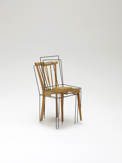 Trois deux un chaise par Julian Sterz Trois deux un chaise par Julian Sterz